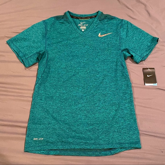 NEW Green Nike Drifit Running workout shirt - Picture 1 of 4